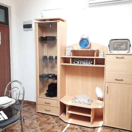 Apartments Nevistic Tribalj  ภายนอก รูปภาพ
