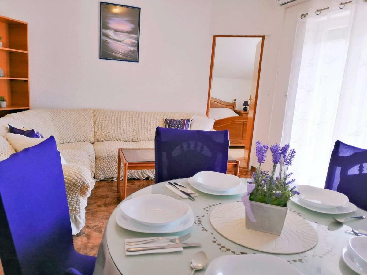 Apartments Nevistic Tribalj  ภายนอก รูปภาพ